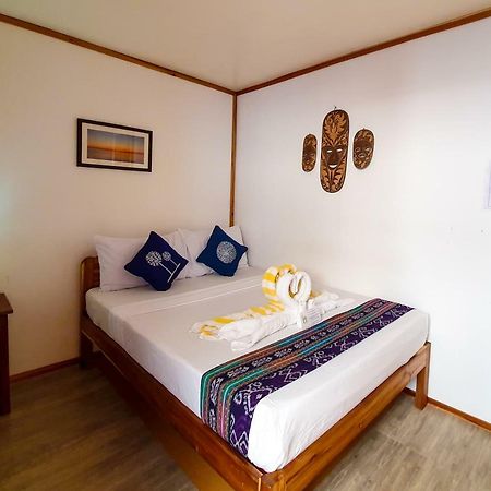 Hotel Keira Backpackers El Nido Exterior foto